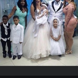 Meet your Posher, Luis